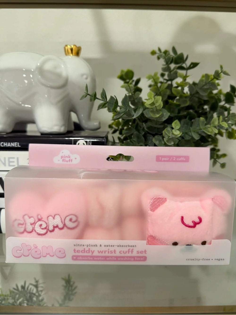 Crème Pink Teddy Wrist Cuff Set